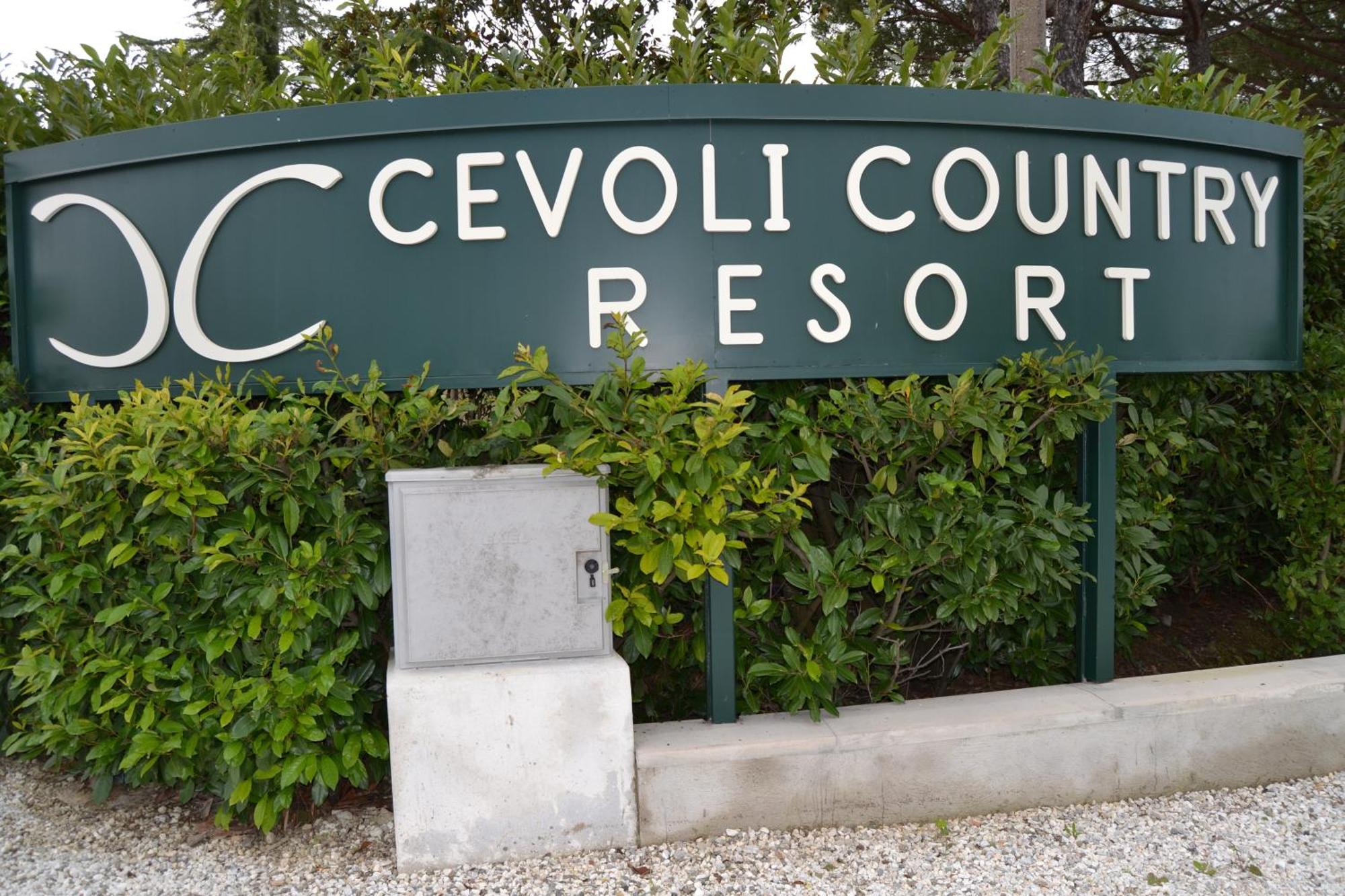 Cevoli Country Resort Lari Exterior foto